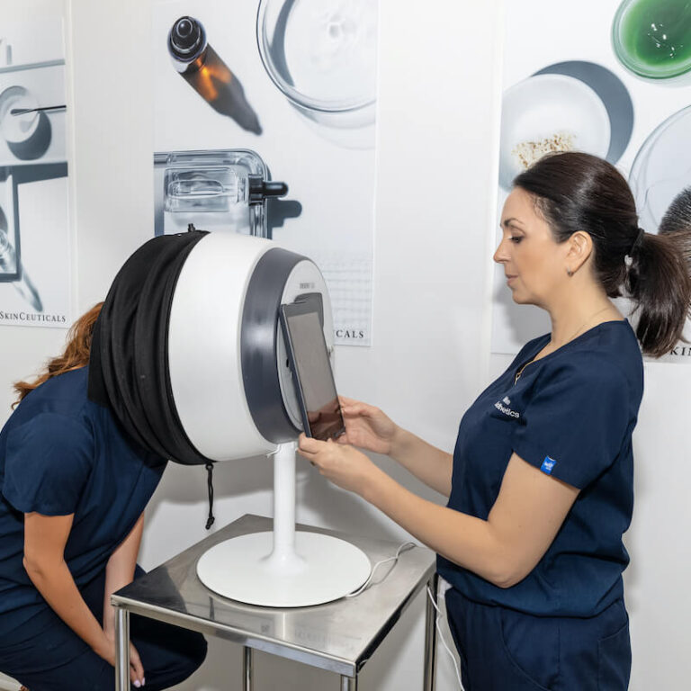 Skin Observ Machine Observ Skin Diagnosis - Sarah White Aesthetics | Aesthetic and Laser ...